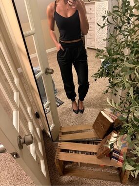 Black High-Waist Jogger Pants for Women